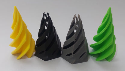 ספירלה פירמידה המסתובבת